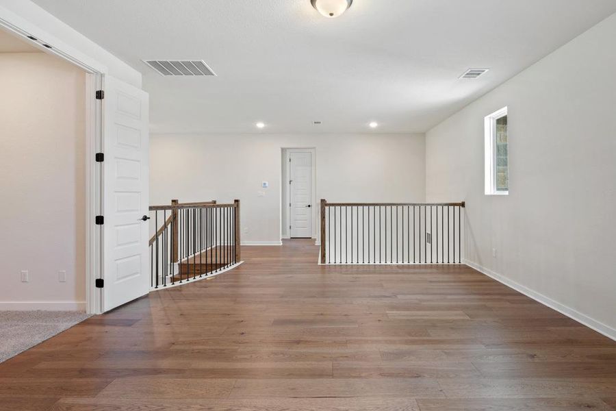 Spacious, unfurnished interior of a new home in Park Collection at Heritage, Dripping Springs (Image 15). Spacious, unfurnished interior of a new home in Park Collection at Heritage, Dripping Springs (Image 15).