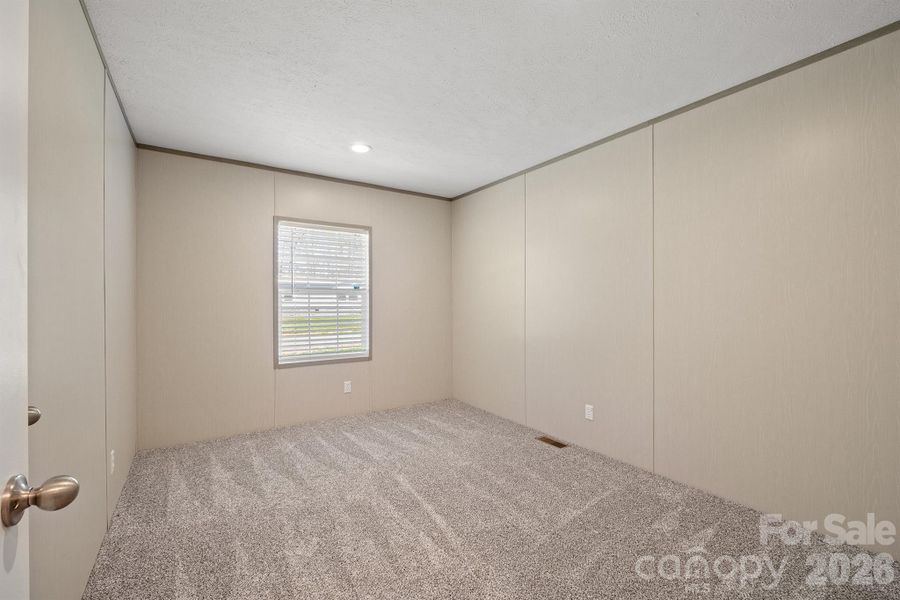 Spacious, unfurnished interior of a new home in , Old Fort (Image 24).