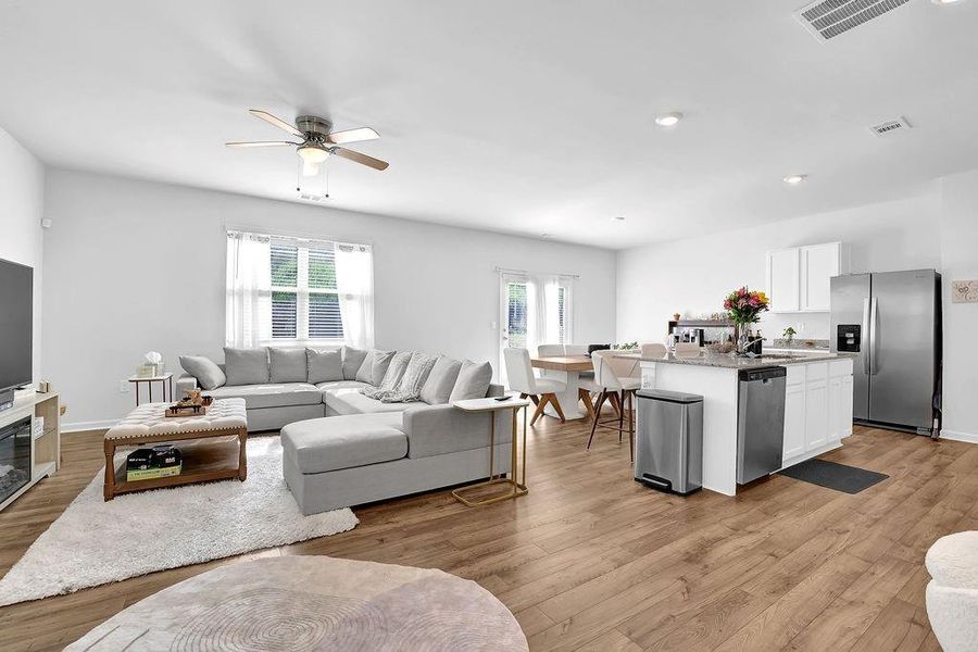 Furnished interior view inside a new home in Etowah Preserve, Dawsonville (Image 5).