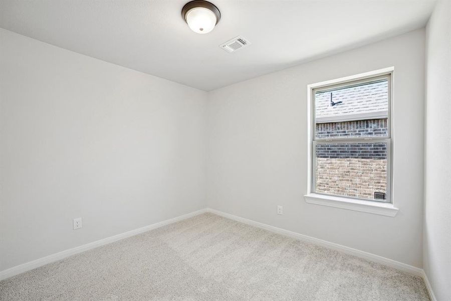 Spacious, unfurnished interior of a new home in Creekshaw – Gardens, Royse City (Image 20).