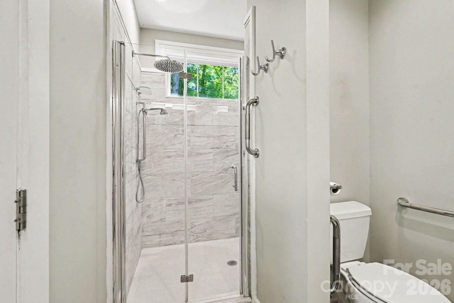 Furnished interior view inside a new home in , Columbus (Image 11).