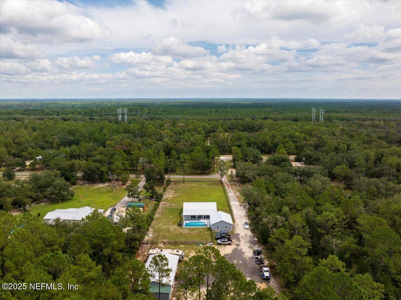 Image 33 of a home in .