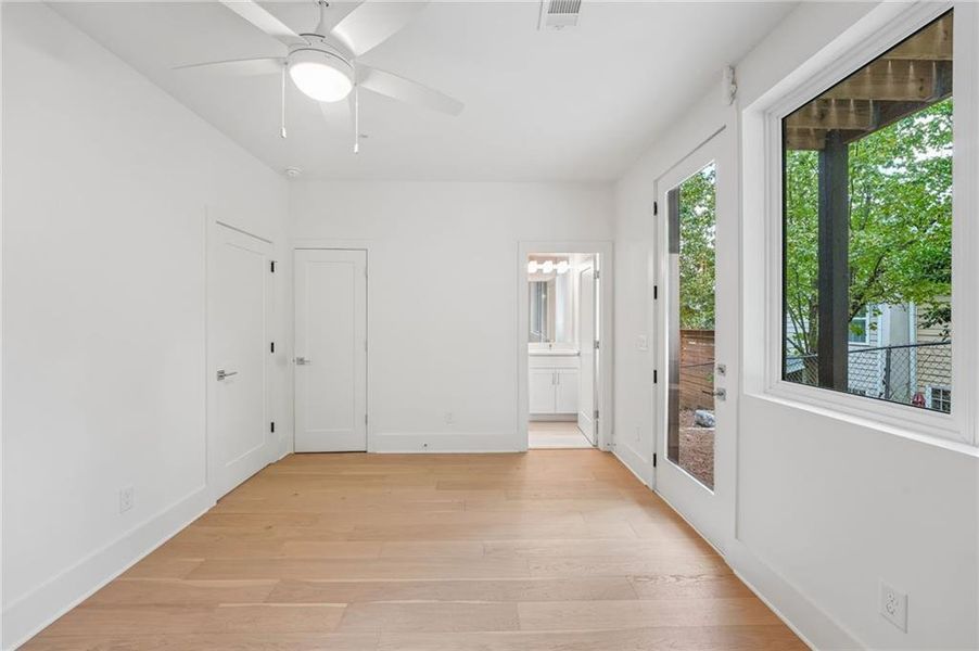 Spacious, unfurnished interior of a new home in , Decatur (Image 32).