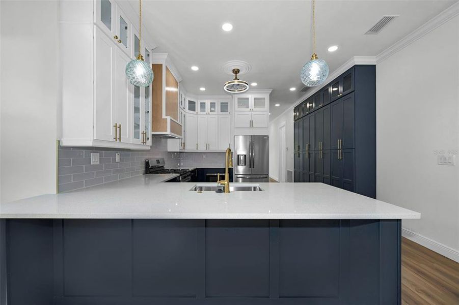 Furnished interior view inside a new home in , Tarpon Springs (Image 8). Furnished interior view inside a new home in , Tarpon Springs (Image 8).