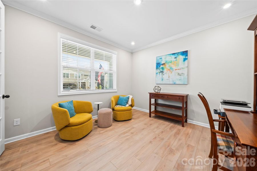 Furnished interior view inside a new home in Roseshire Chase, Huntersville (Image 12). Furnished interior view inside a new home in Roseshire Chase, Huntersville (Image 12).