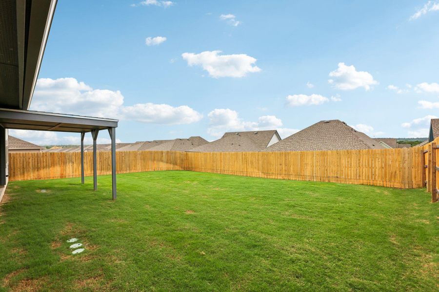 Exterior details and patio area of a home in , Copperas Cove (Image 3).