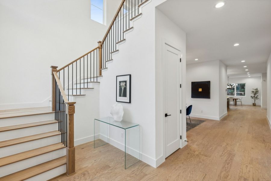 Image 40 of a home in .