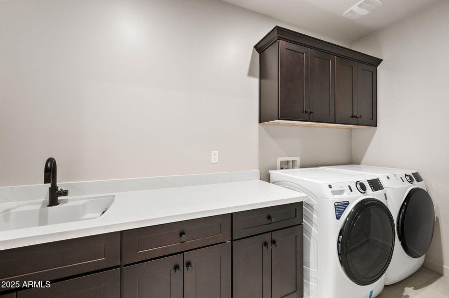 21-Laundry Room