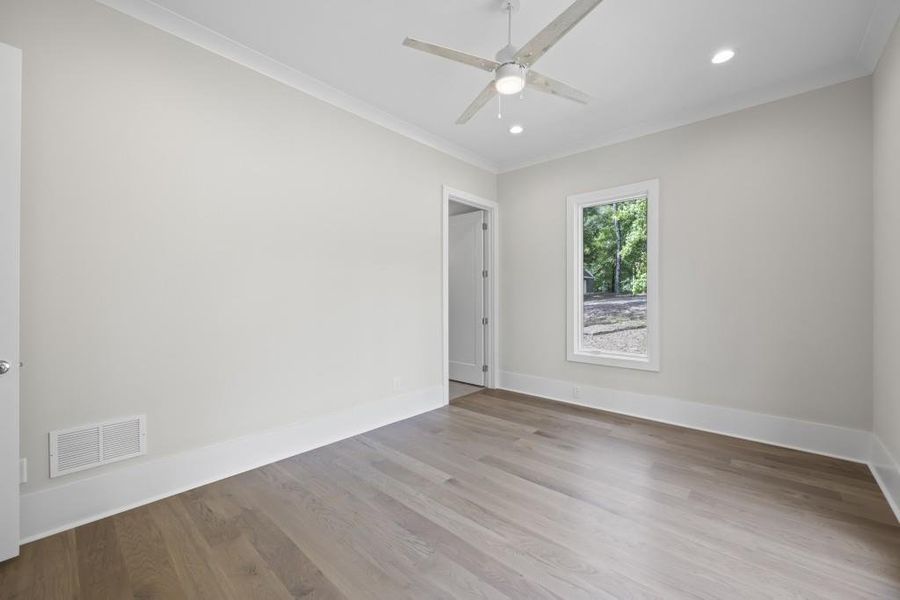 Spacious, unfurnished interior of a new home in , Buckhead (Image 21).