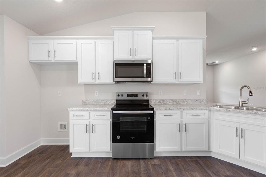 Furnished interior view inside a new home in Palm Coast, Palm Coast (Image 5).