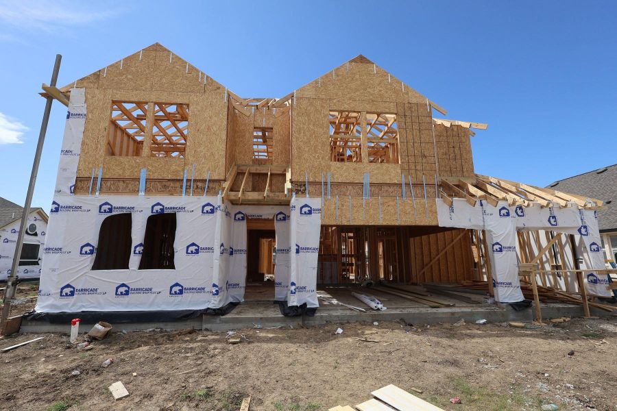 Two story home with 4 beds, 4 baths, and 3 car garage Two story home with 4 beds, 4 baths, and 3 car garage