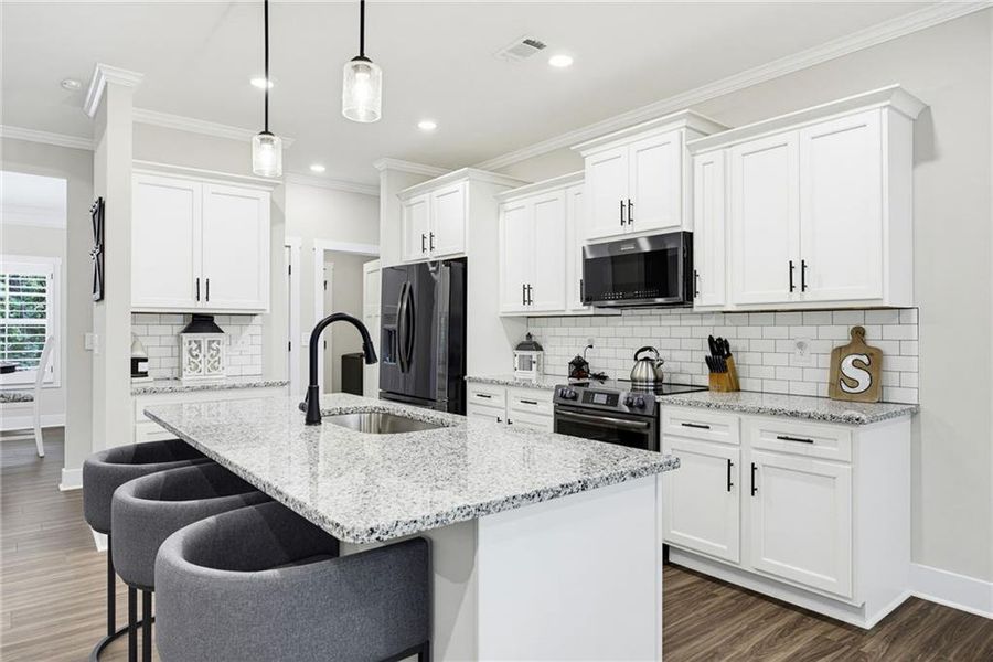 Furnished interior view inside a new home in , Dallas (Image 32).