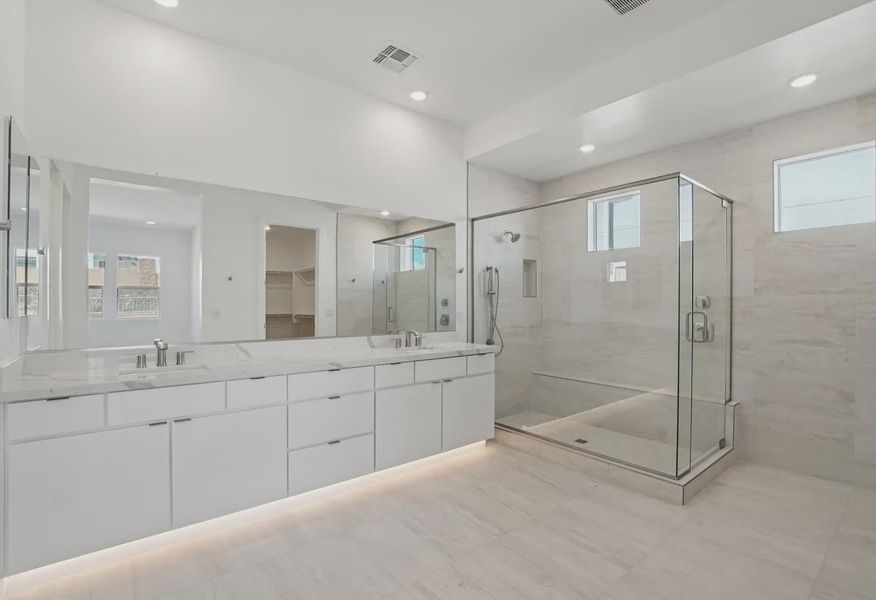 Primary Bath - 13 of 15