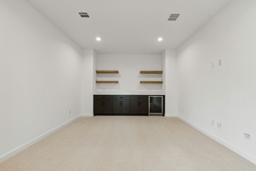 Image 23 of a home in .