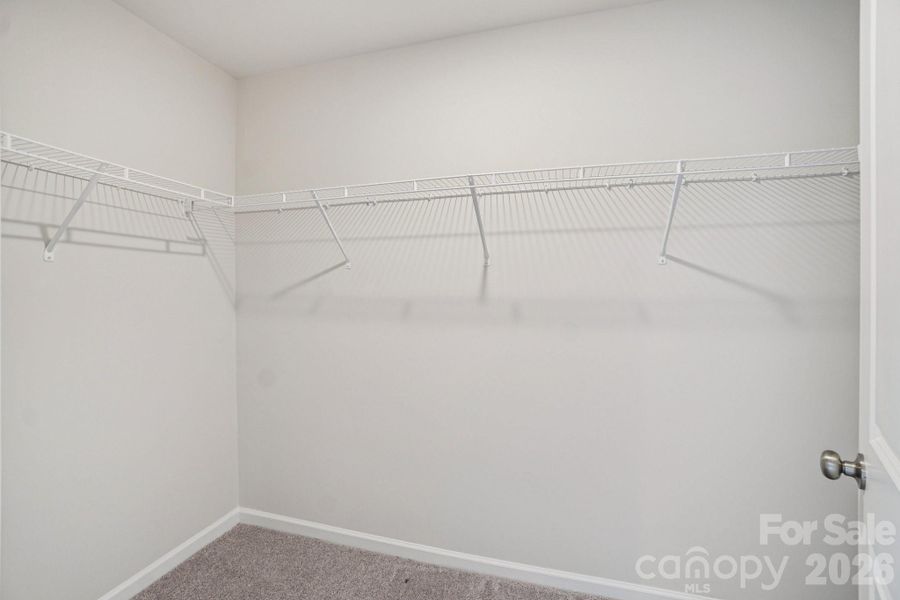 Spacious, unfurnished interior of a new home in Frey Creek, Spartanburg (Image 14).