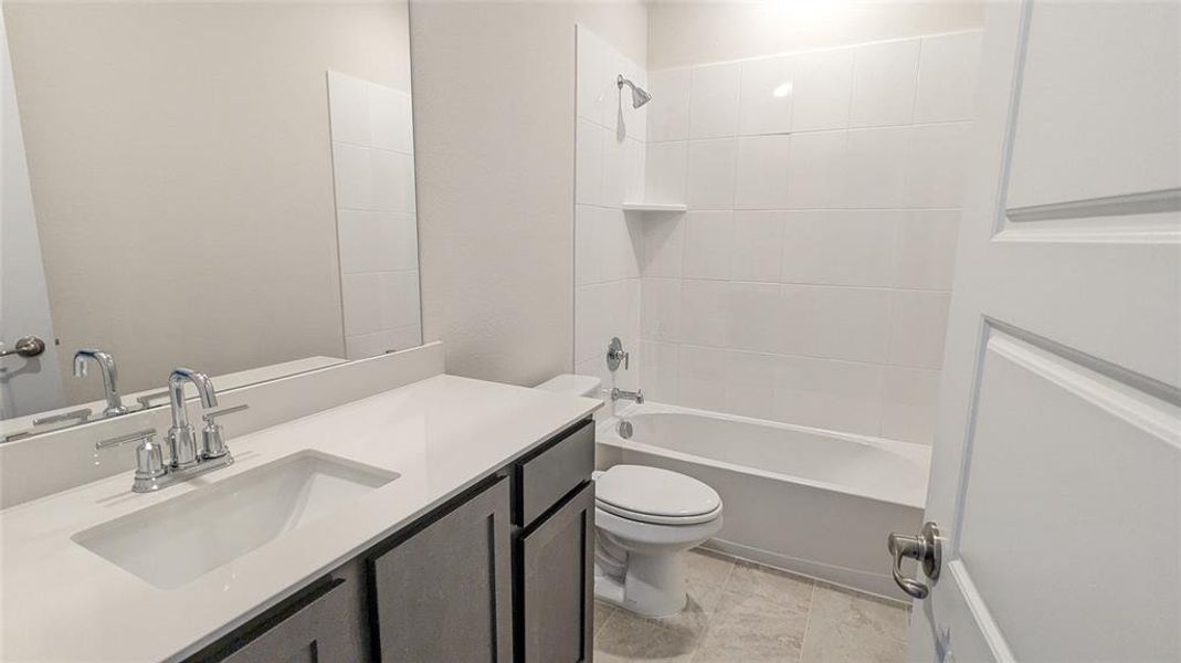 Furnished interior view inside a new home in Trailstone, Caddo Mills (Image 6). Furnished interior view inside a new home in Trailstone, Caddo Mills (Image 6).