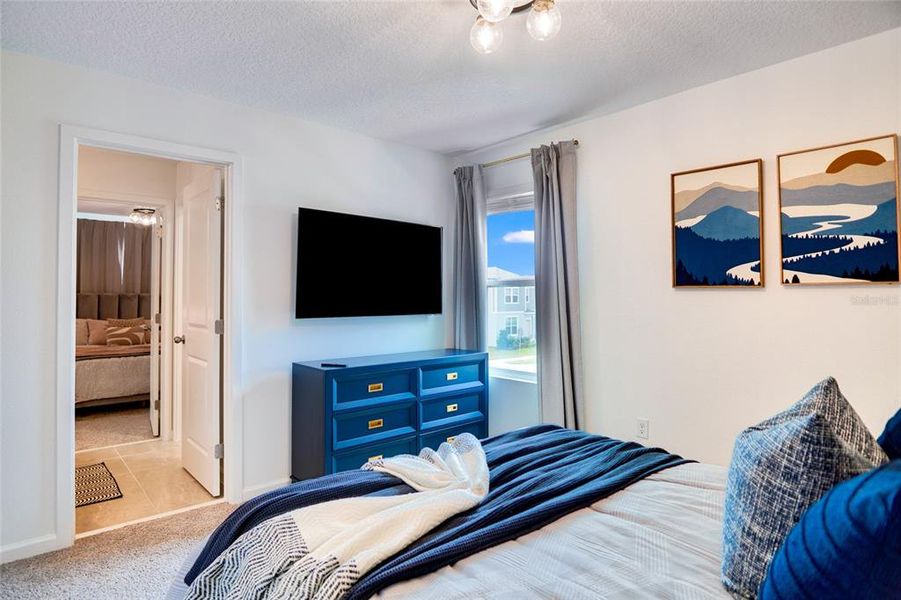 Furnished interior view inside a new home in , Kissimmee (Image 39).