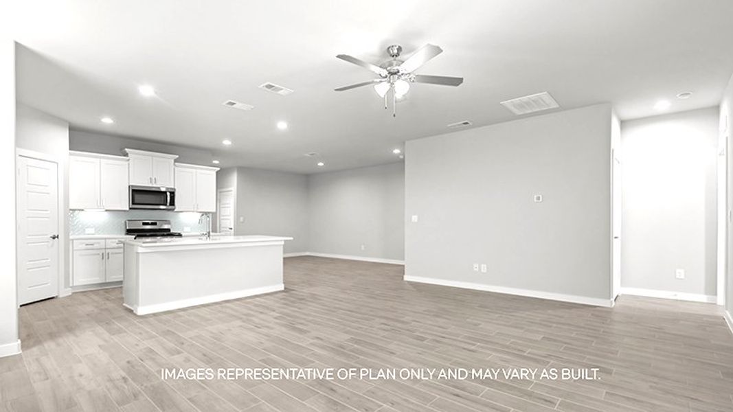 Representative unfurnished interior of a home built from the The Las Cruces by D.R. Horton in Westmont, Lubbock (Image 7).