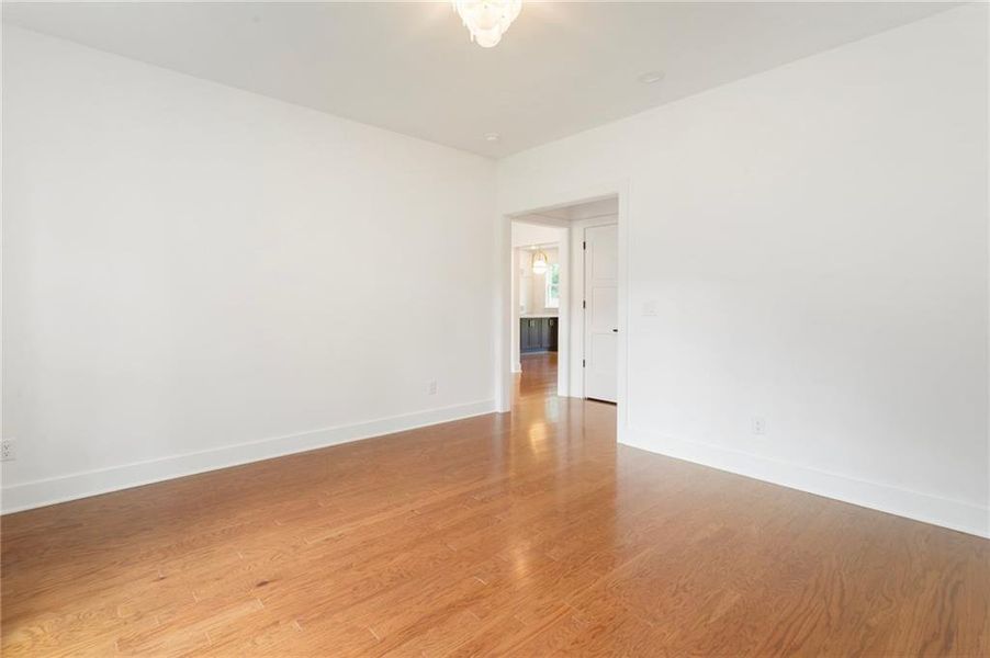 Spacious, unfurnished interior of a new home in , Snellville (Image 59). Spacious, unfurnished interior of a new home in , Snellville (Image 59).