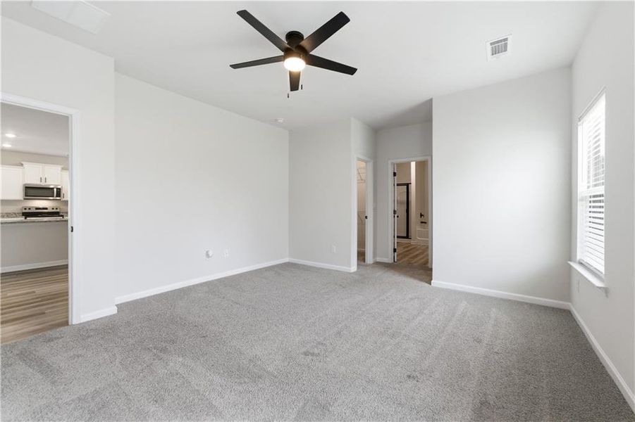 Spacious, unfurnished interior of a new home in Lake Preserve at Jackson Trail, Jefferson (Image 27). Spacious, unfurnished interior of a new home in Lake Preserve at Jackson Trail, Jefferson (Image 27).