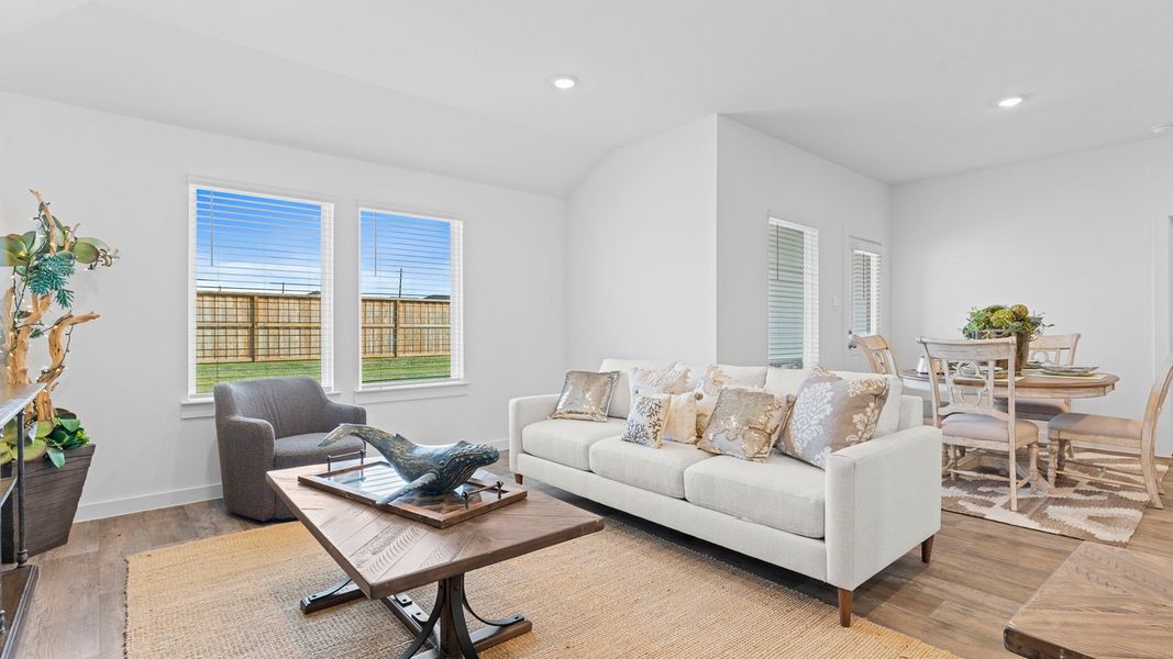 Furnished interior view inside a new home in Evergreen, Rosenberg (Image 14). Furnished interior view inside a new home in Evergreen, Rosenberg (Image 14).
