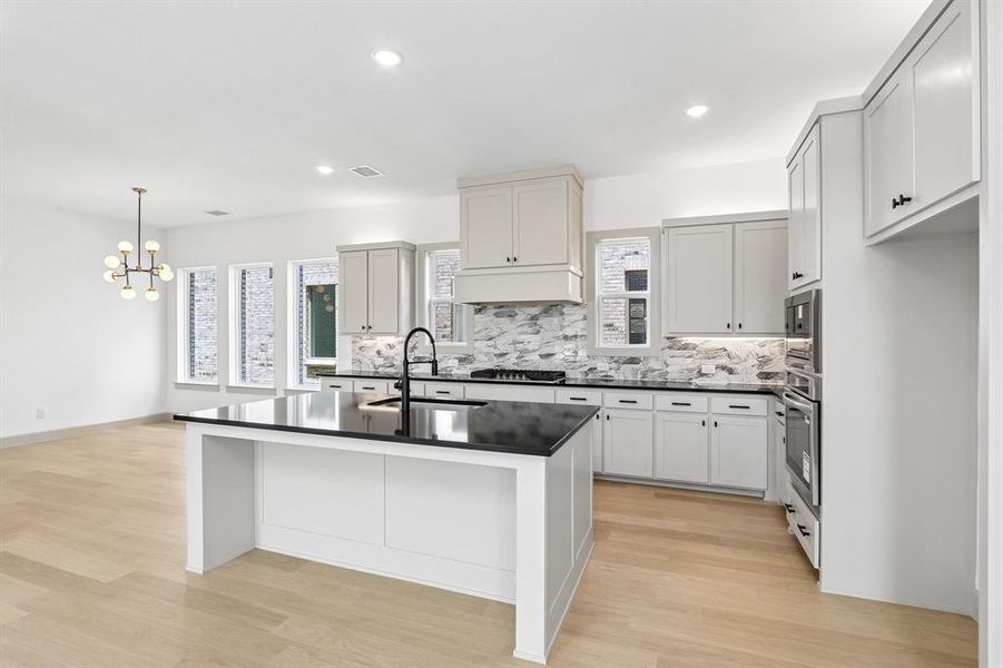 Your spacious kitchen island is the perfect place for friends and family to gather round. Your spacious kitchen island is the perfect place for friends and family to gather round.