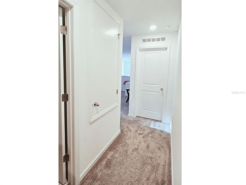 Spacious, unfurnished interior of a new home in Cascades, Davenport (Image 21).
