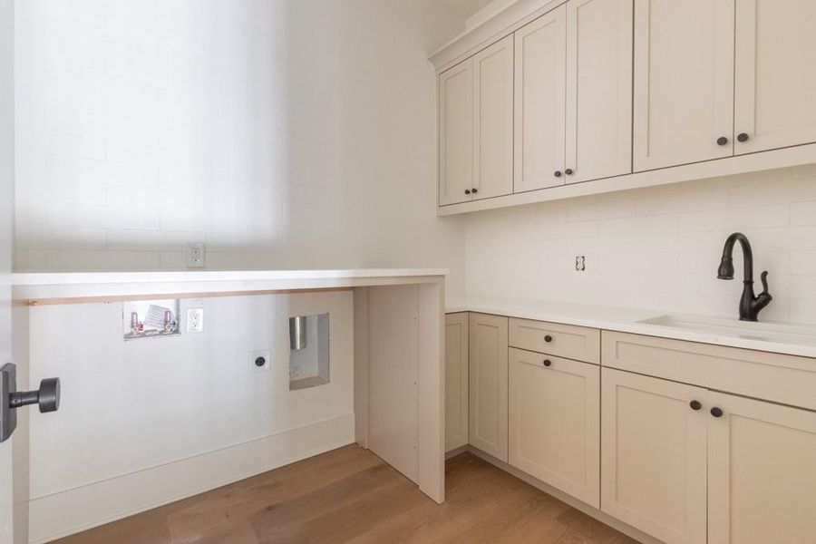 Image 63 of a home in .