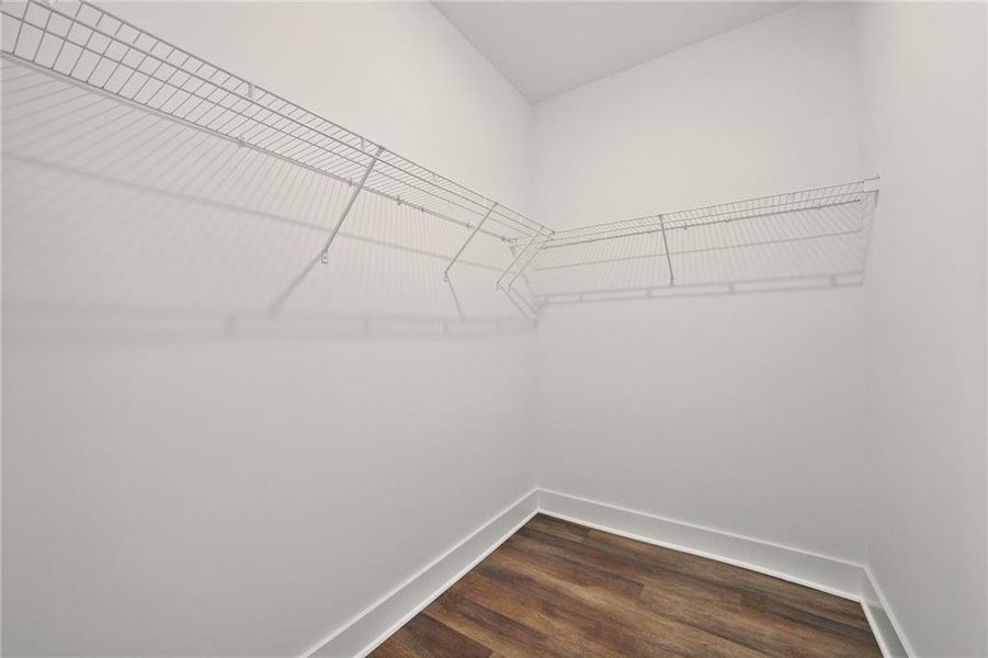 Spacious, unfurnished interior of a new home in , Atlanta (Image 43).