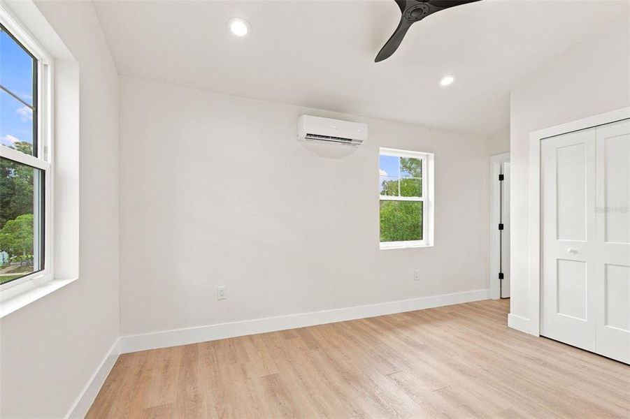 Spacious, unfurnished interior of a new home in , St. Petersburg (Image 68). Spacious, unfurnished interior of a new home in , St. Petersburg (Image 68).