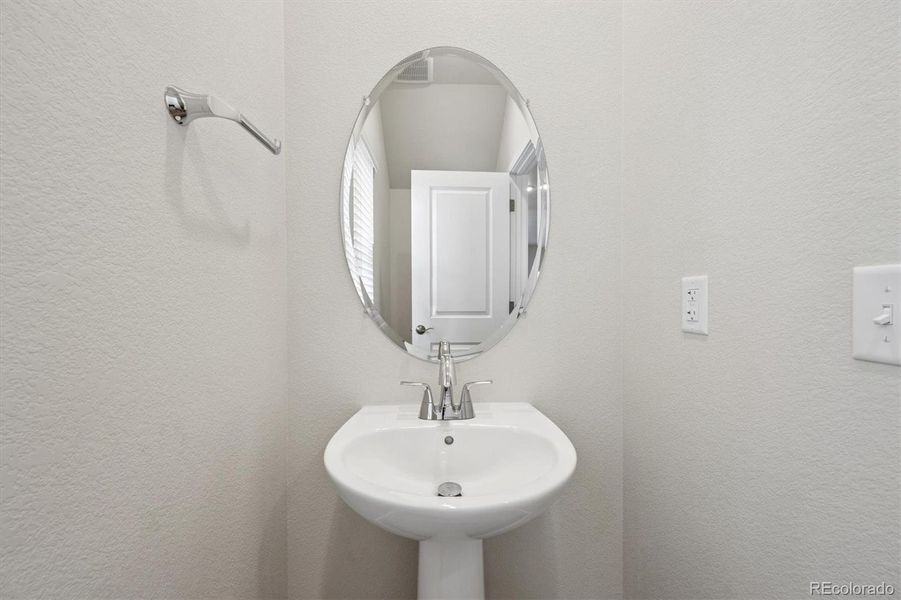 Close-up of interior finishes inside a home in Legato, Commerce City (Image 11).