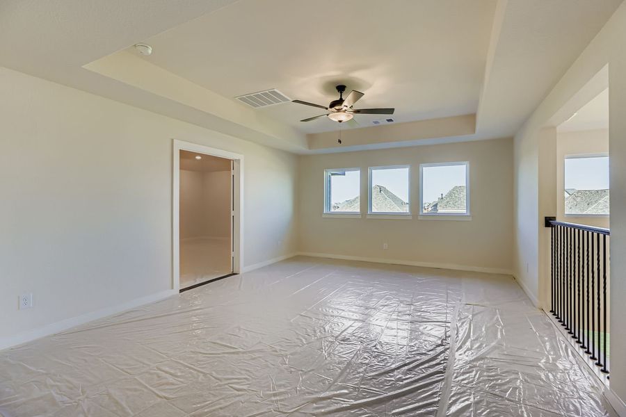 Spacious, unfurnished interior of a new home in North Sky 65s, Celina (Image 29).