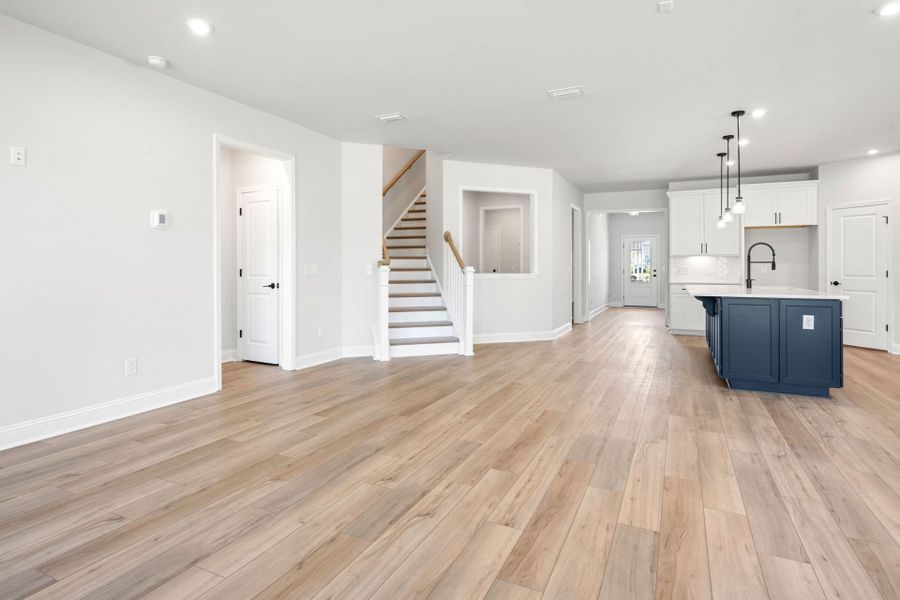 Spacious, unfurnished interior of a new home in Heartwood, Richmond Hill (Image 32).