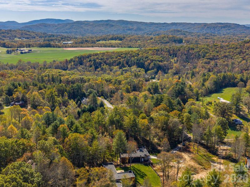 Natural landscape and outdoor views near  in Mills River (Image 21).