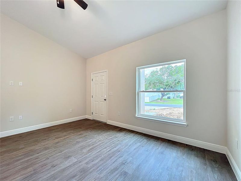 Spacious, unfurnished interior of a new home in , Citrus Springs (Image 16). Spacious, unfurnished interior of a new home in , Citrus Springs (Image 16).