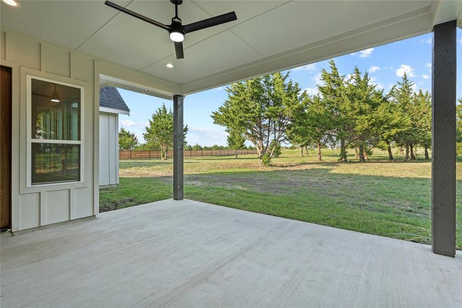 View of patio / terrace with ceiling fan View of patio / terrace with ceiling fan