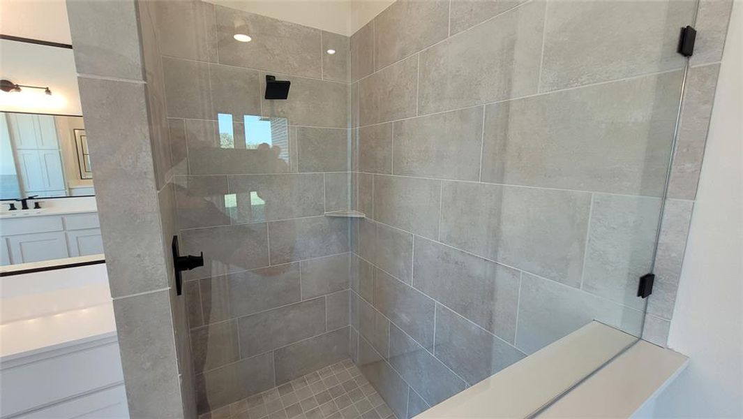 Furnished interior view inside a new home in , Red Oak (Image 4). Furnished interior view inside a new home in , Red Oak (Image 4).