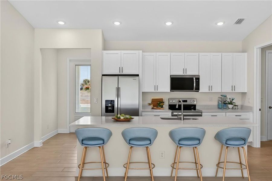 Furnished interior view inside a new home in Cape Coral, Cape Coral (Image 7).