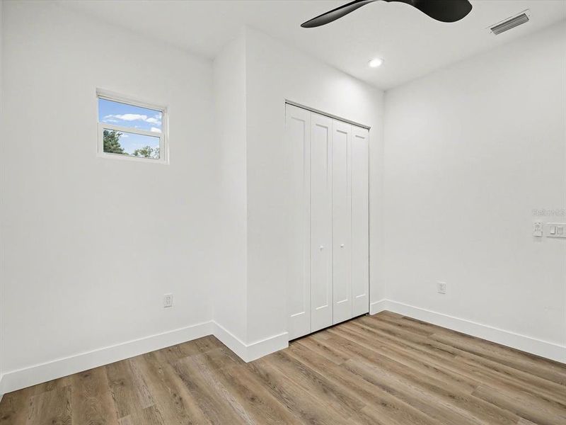 Spacious, unfurnished interior of a new home in , St. Petersburg (Image 53).