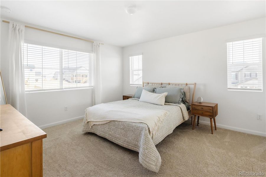 Furnished interior view inside a new home in Creekside Village, Thornton (Image 17). Furnished interior view inside a new home in Creekside Village, Thornton (Image 17).