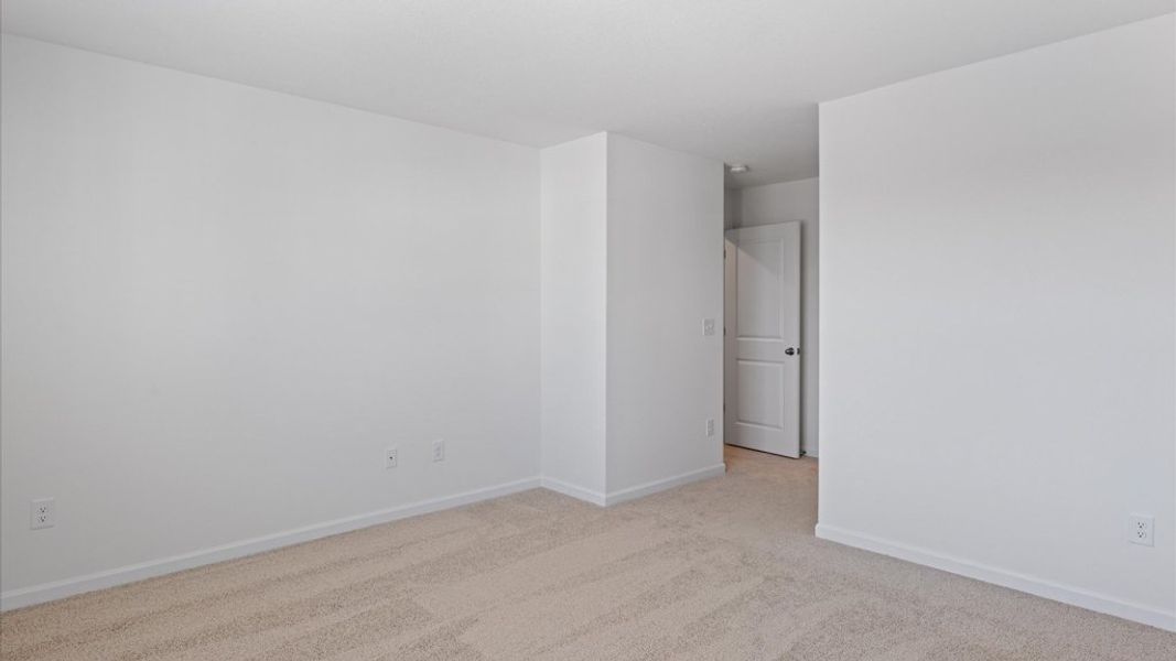 Representative unfurnished interior of a home built from the Glendale by D.R. Horton in Mary's Pointe, Clinton (Image 18).
