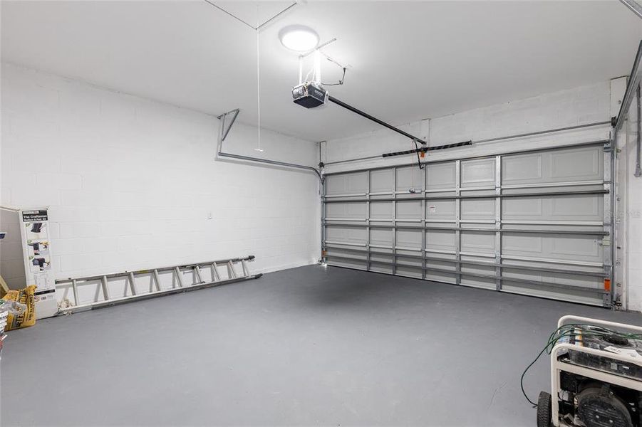 Spacious, unfurnished interior of a new home in , Ormond Beach (Image 19). Spacious, unfurnished interior of a new home in , Ormond Beach (Image 19).