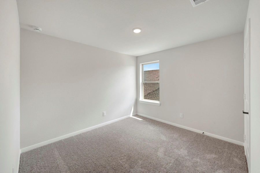 Spacious, unfurnished interior of a new home in Escondido - Retreat Collection, Magnolia (Image 15).