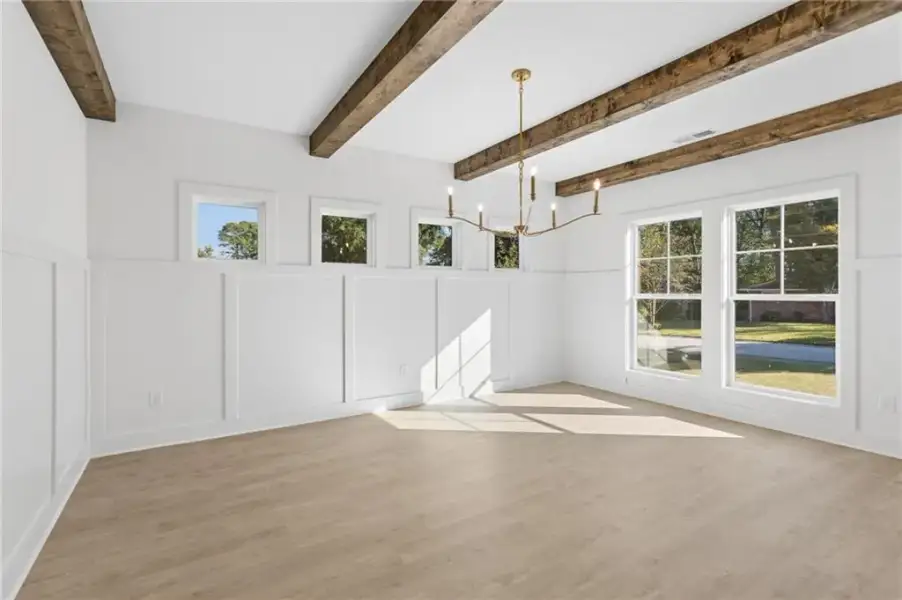 Spacious, unfurnished interior of a new home in , Atlanta (Image 24).