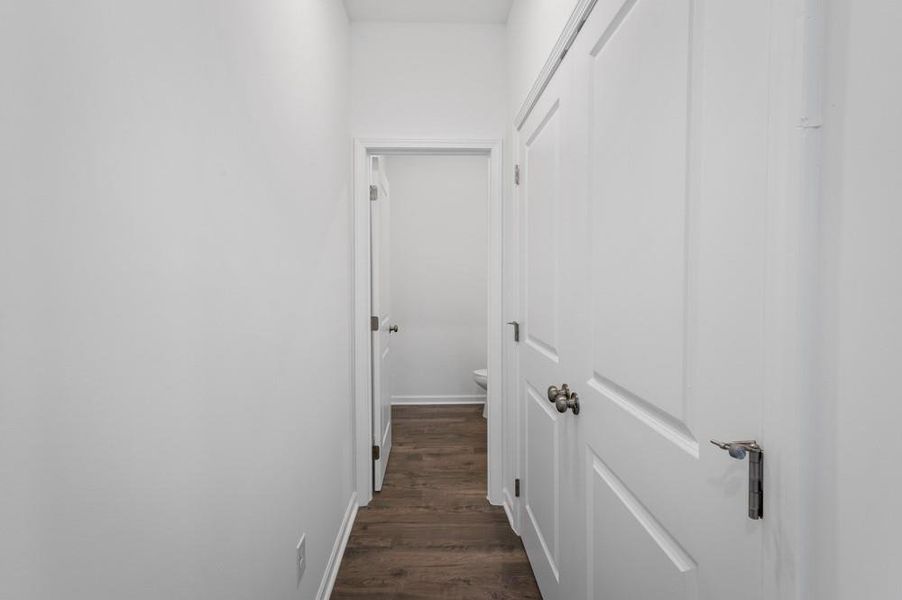 Spacious, unfurnished interior of a new home in Windance Lake, Loganville (Image 11). Spacious, unfurnished interior of a new home in Windance Lake, Loganville (Image 11).