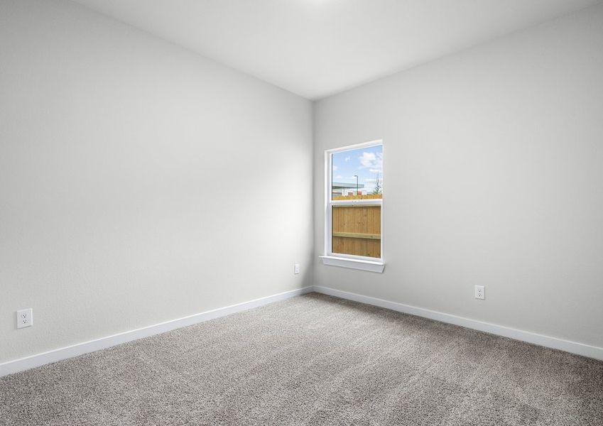 The secondary bedrooms are the perfect space for children's bedrooms or guest rooms. The secondary bedrooms are the perfect space for children's bedrooms or guest rooms.