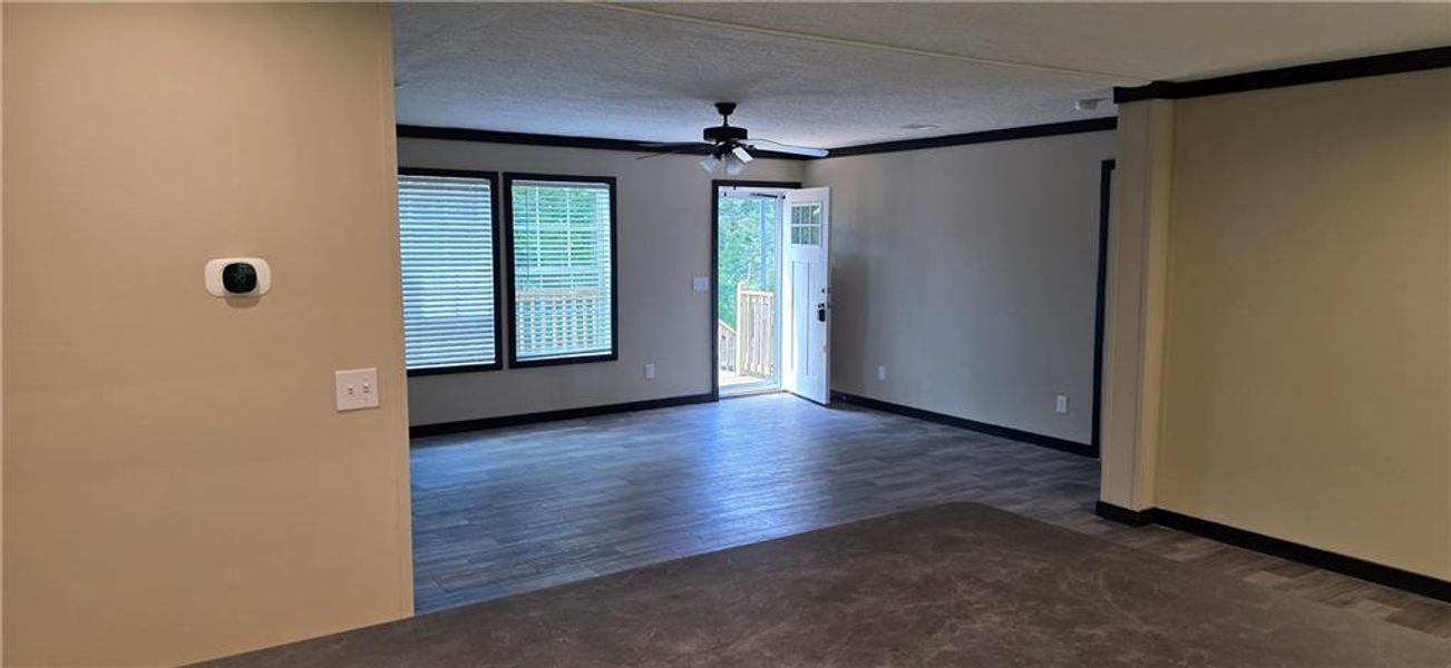 Spacious, unfurnished interior of a new home in , Jasper (Image 10).