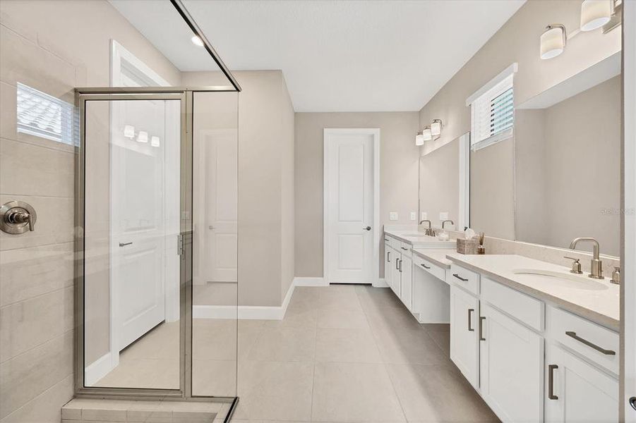 Furnished interior view inside a new home in Esplanade at Artisan Lakes, Palmetto (Image 16).