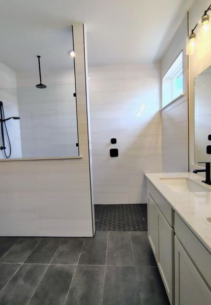 Image 19 of a home in Woodside. Image 19 of a home in Woodside.