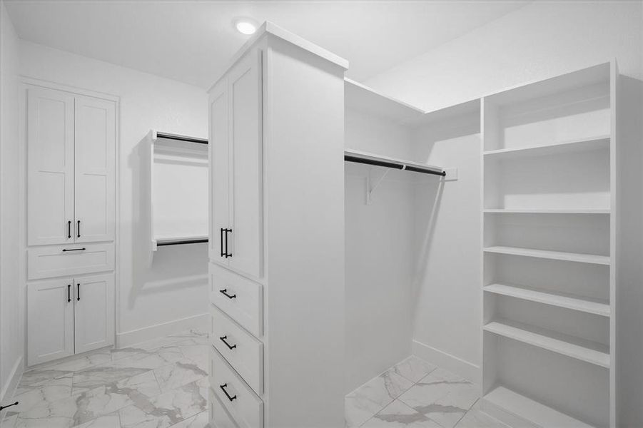 Image 37 of a home in .